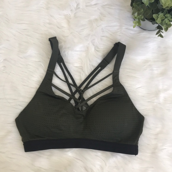 Athleta and Victoria Secret. EUC - Picture 4 of 5